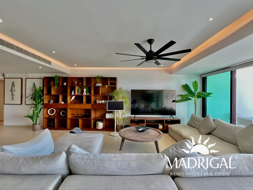 la Isla | Departamento en venta de cuatro recamaras con acceso a playa