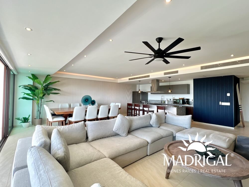 la Isla | Departamento en venta de cuatro recamaras con acceso a playa