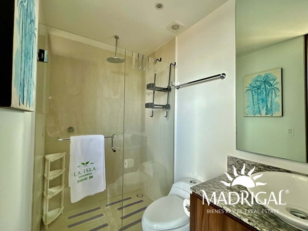 la Isla | Departamento en venta de cuatro recamaras con acceso a playa