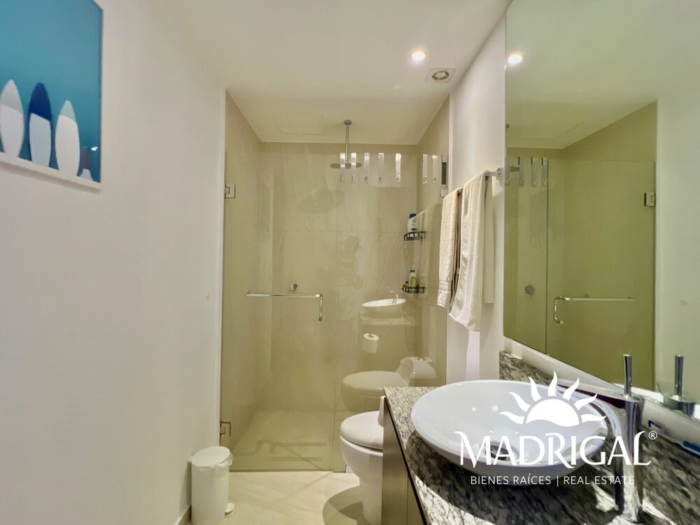 la Isla | Departamento en venta de cuatro recamaras con acceso a playa