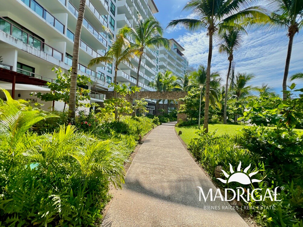 la Isla | Departamento en venta de cuatro recamaras con acceso a playa