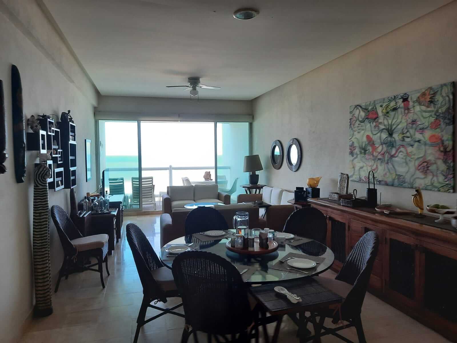 Tikal | Departamento en venta en Playa Diamante Acapulco para su reconstrucción