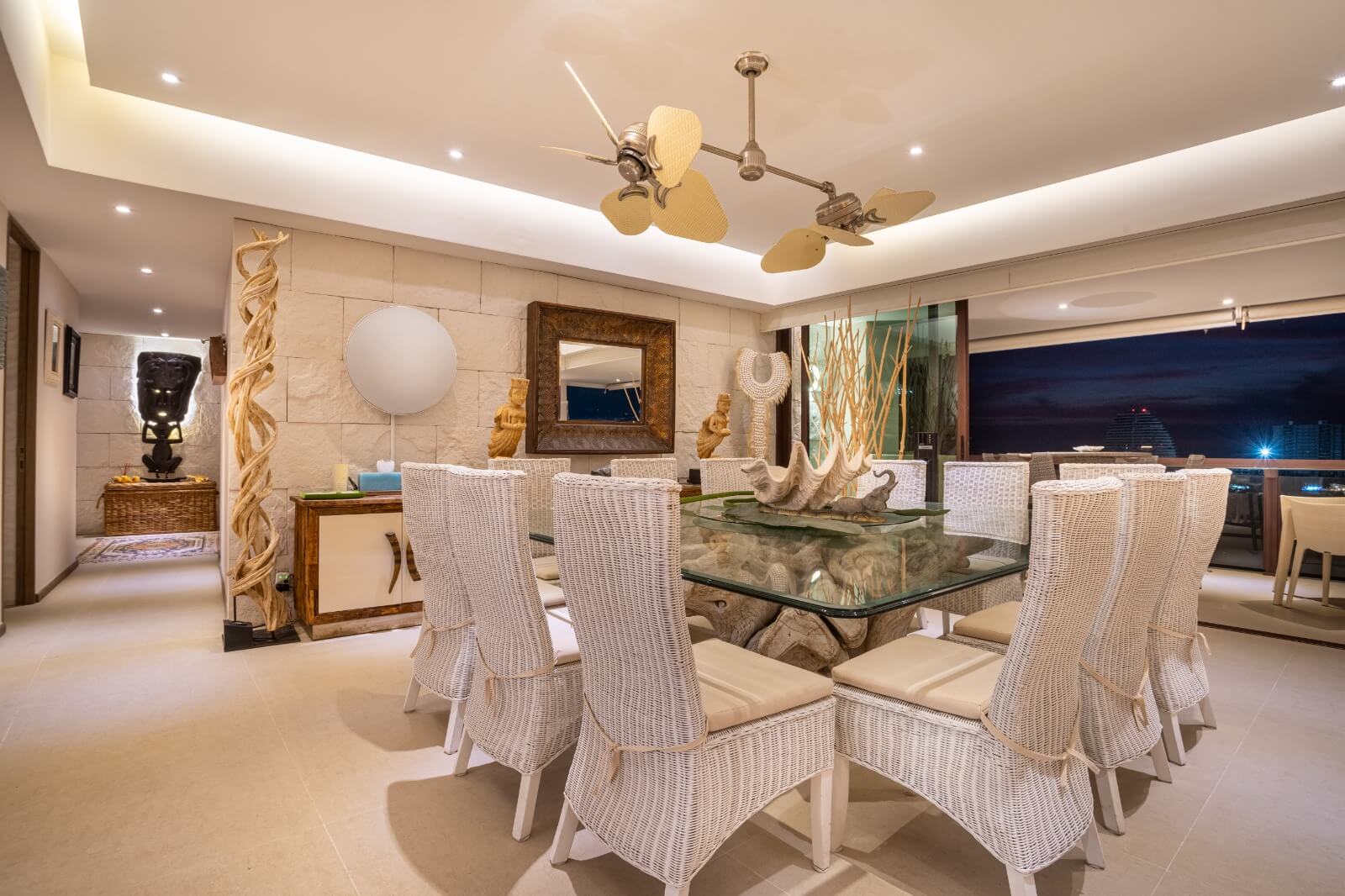 La Isla | Four-Bedroom Duplex for Sale with Beach Access