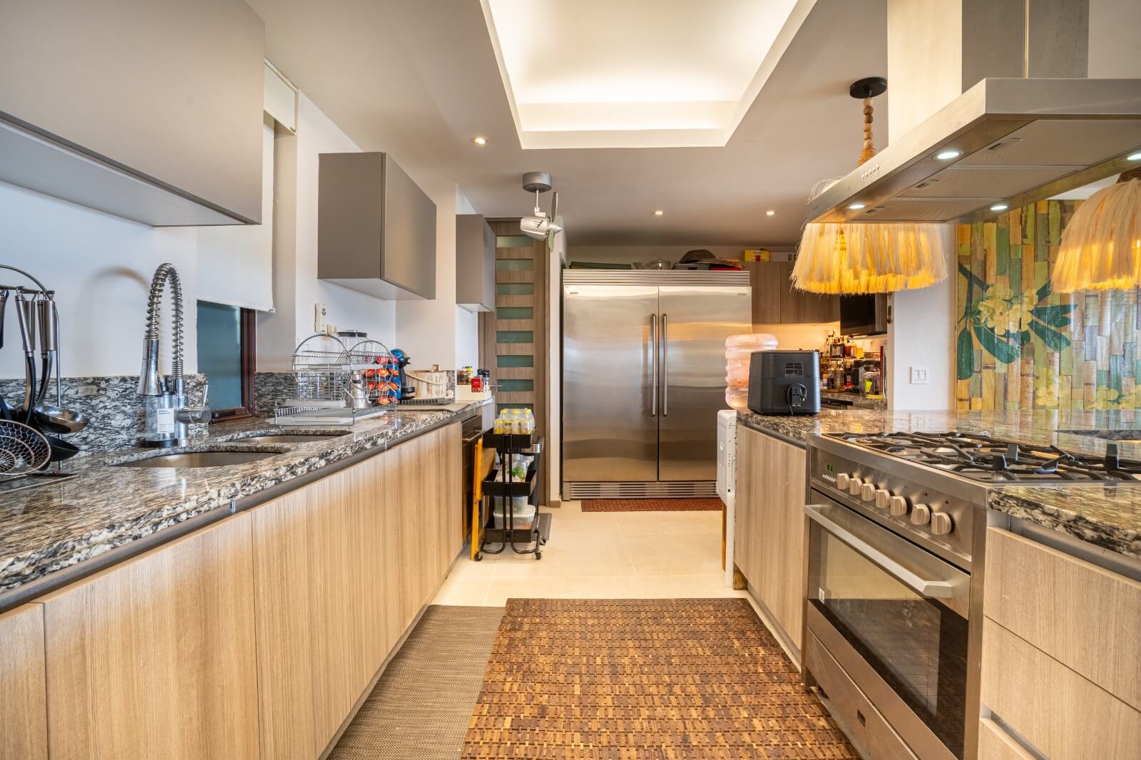 La Isla | Four-Bedroom Duplex for Sale with Beach Access