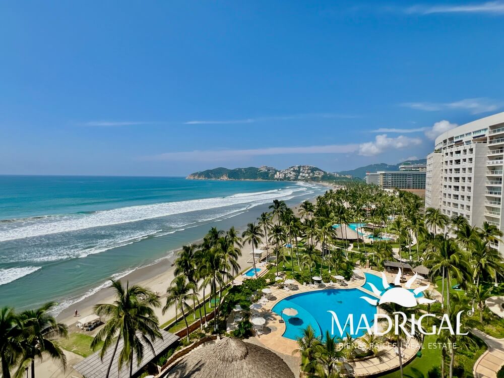 Residencial Playamar | Departamento en venta frente a playa diamante en Acapulco, de 248m2 con 4 recamaras
