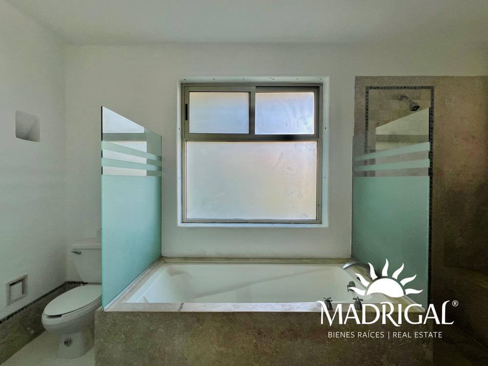 Quinta del Mar | Amplio departamento a la venta con acceso a playa en Real Diamante