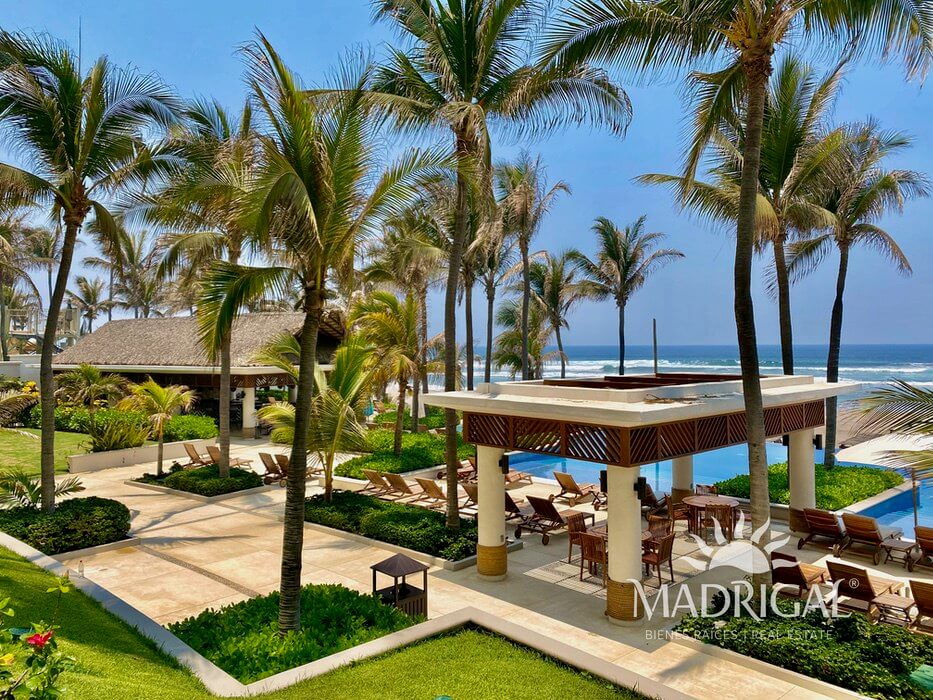 &&& Costa Ventura | Four-Bedroom Beachfront Apartment for Sale