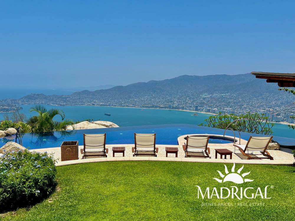 Exclusiva casa a la venta en el Fraccionamiento Residencial la Cima en Acapulco