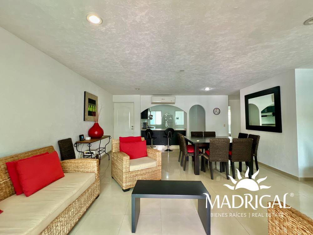 Diamante Lakes, two-bedroom apartment for sale