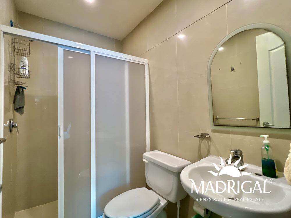 Diamante Lakes, two-bedroom apartment for sale