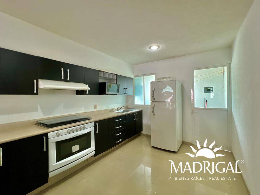 Diamante Lakes, two-bedroom apartment for sale