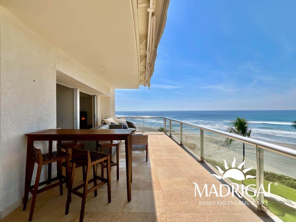 Playamar Tres Cantos Fase 1 departamento en venta frente a playa en esquina