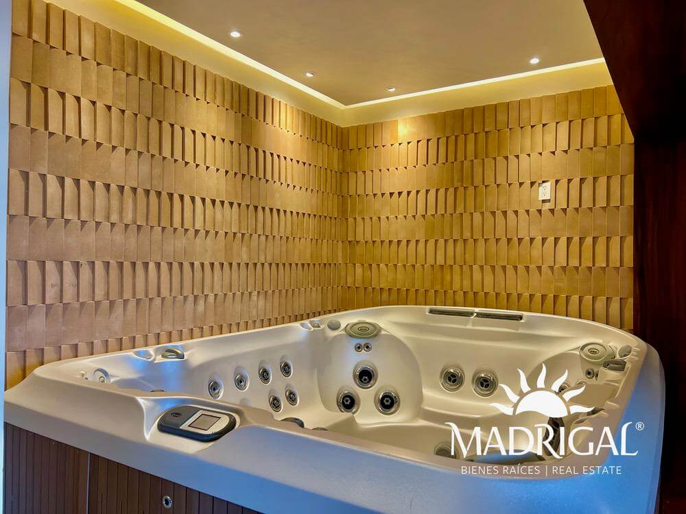 Exclusiva casa en venta en los Riscos, Punta Diamante Acapulco