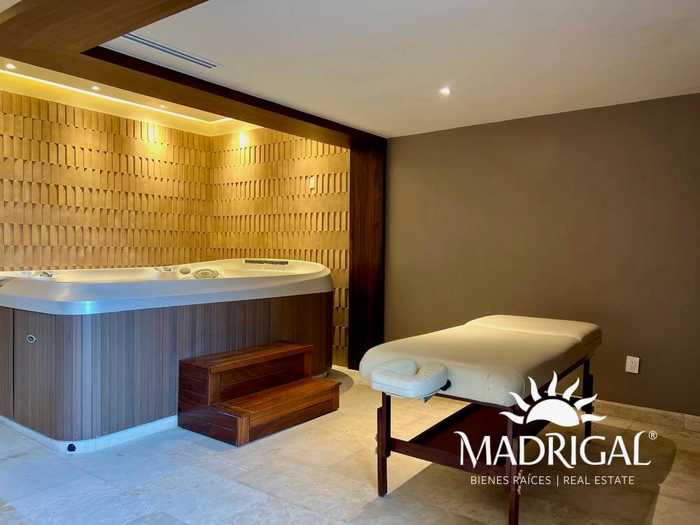 Exclusiva casa en venta en los Riscos, Punta Diamante Acapulco