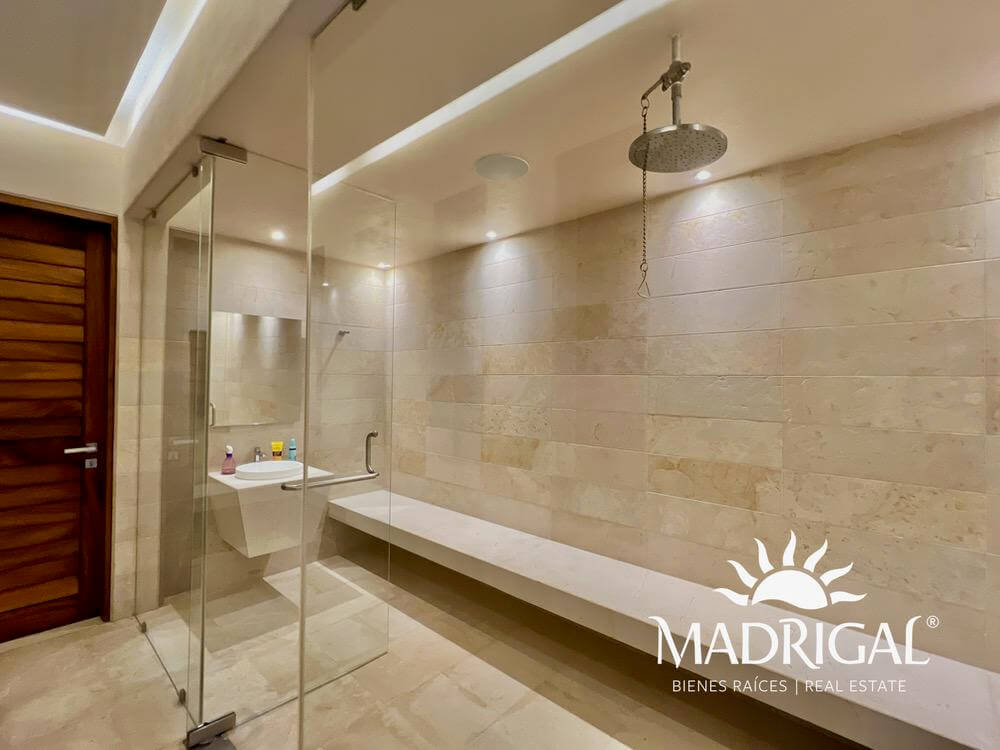 Exclusiva casa en venta en los Riscos, Punta Diamante Acapulco