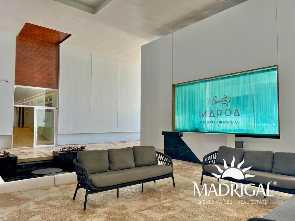 Ikaroa | Three-bedroom beachfront apartment for sale