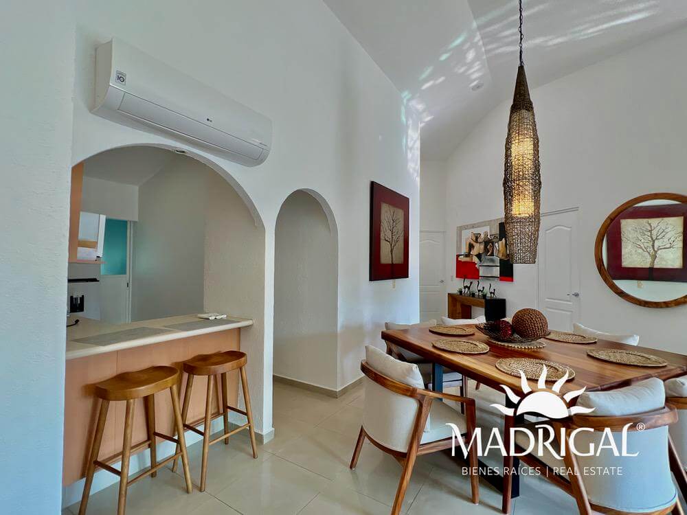 Diamante Lakes, departamento en venta de dos recamaras en un tercer nivel