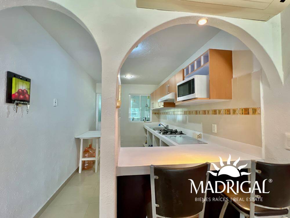 Diamante Lakes, departamento en nivel jardín de dos recamaras con acceso a la alberca