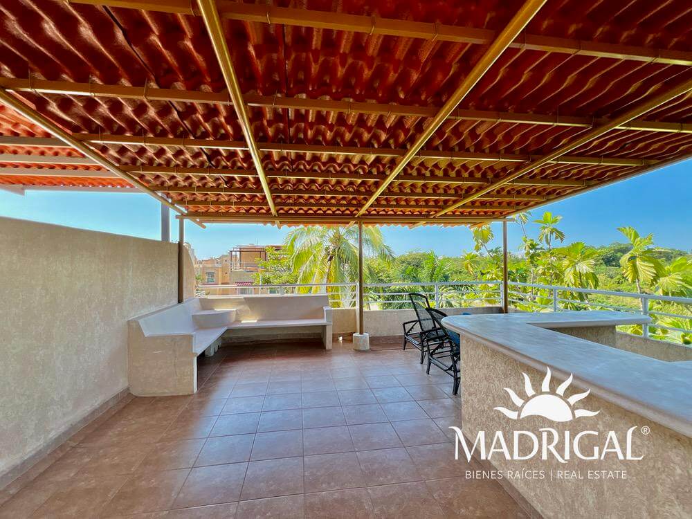 Marina Diamante, Villa en venta en esquina con amplio jardín, junto a la laguna de Tres Palos