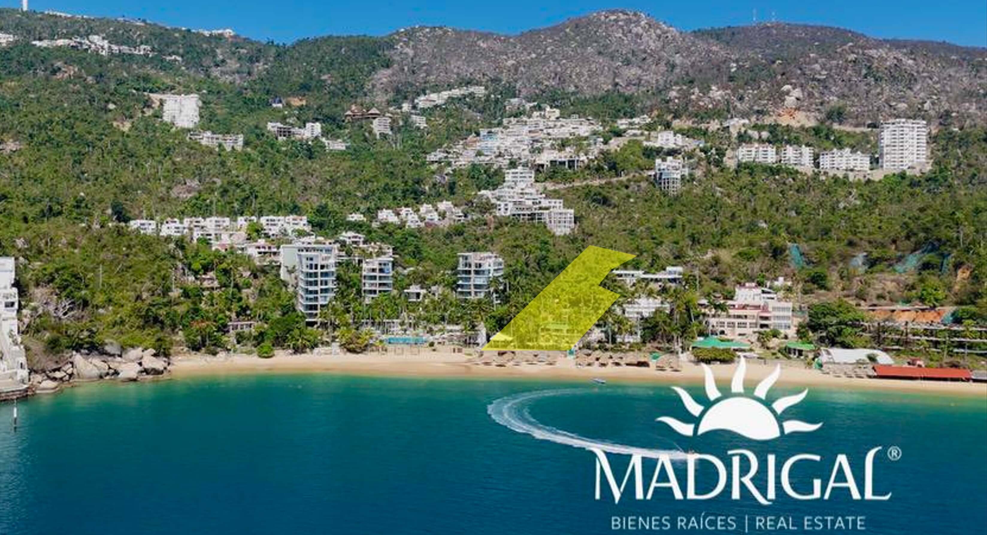 & Terreno en venta de 12000 m2 con playa en Pichilingue Diamante