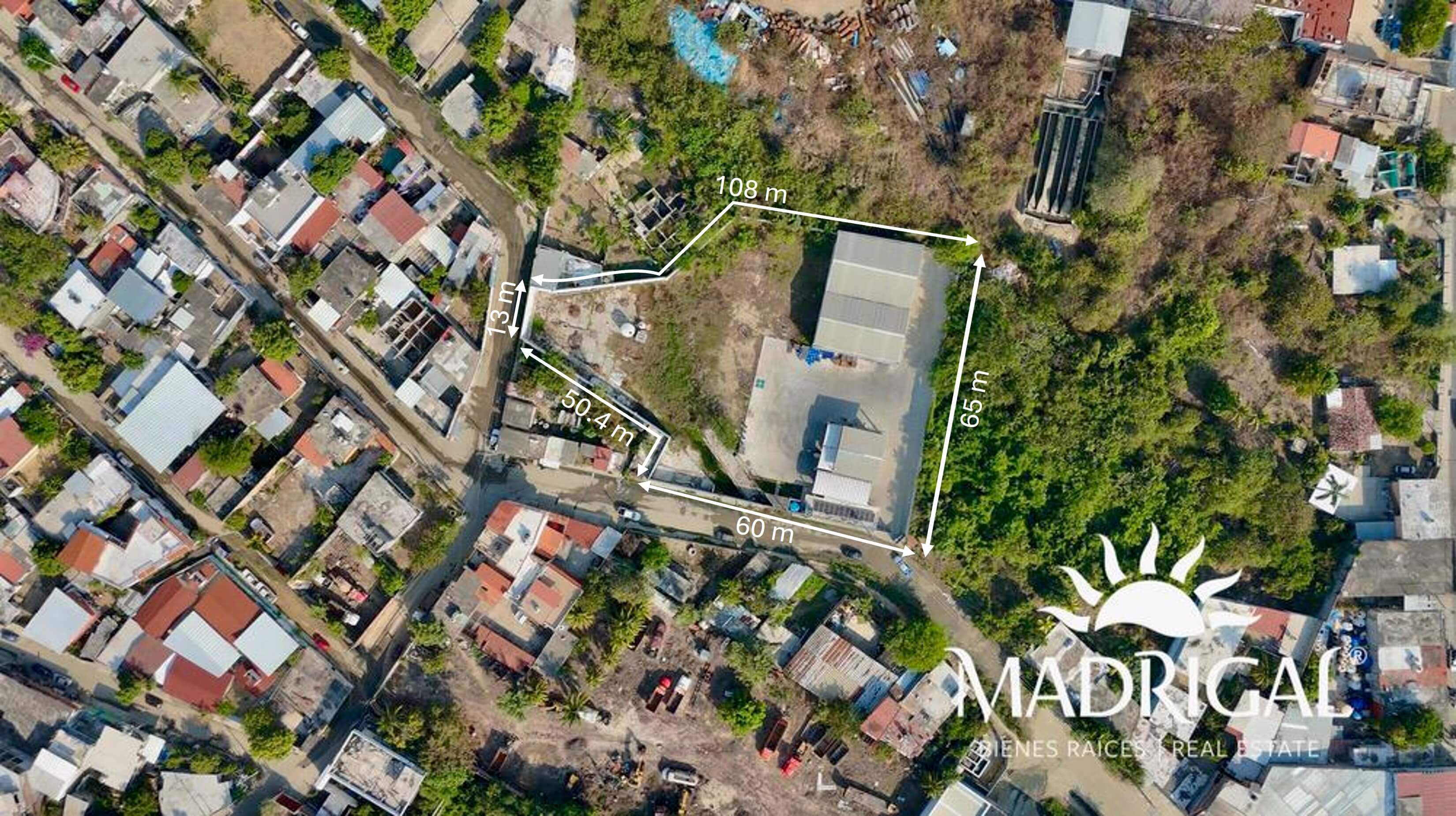 Bodega en venta en Cayaco sobre terreno de 4978 m2