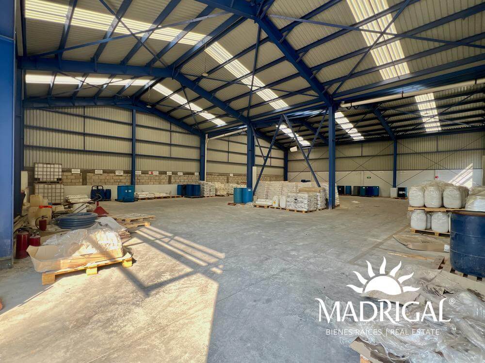 Bodega en venta en Cayaco sobre terreno de 4978 m2