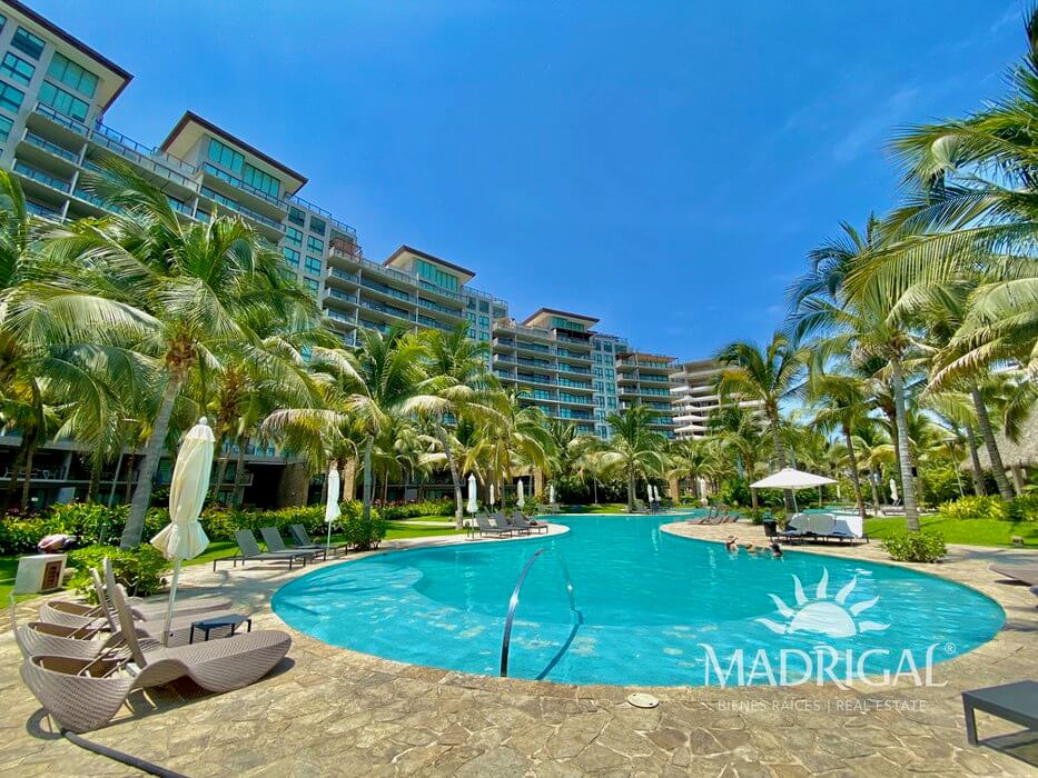 la Isla | Departamento en Venta de Dos Recamaras  con Acceso a Playa