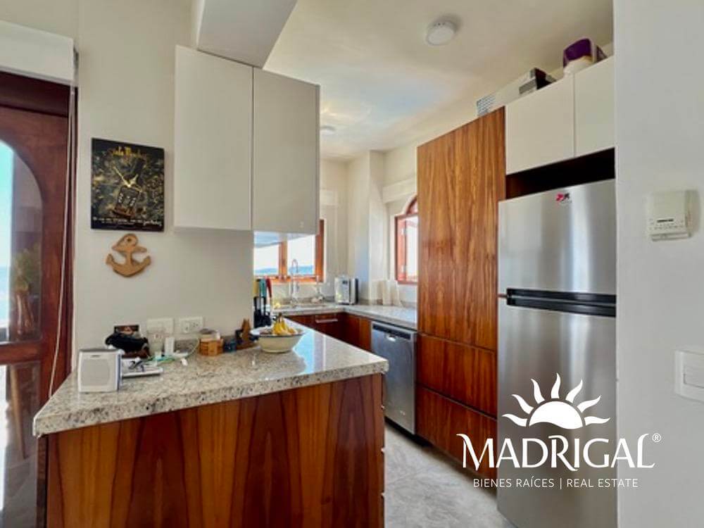 Torre Persa | Suite con excelente vista a Playa Diamante en Pichingue Diamante &&&