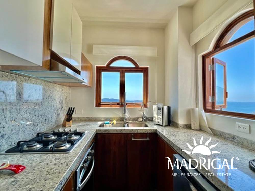 Torre Persa | Suite con excelente vista a Playa Diamante en Pichingue Diamante &&&