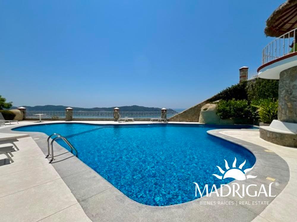 Torre Persa | Suite con excelente vista a Playa Diamante en Pichingue Diamante &&&