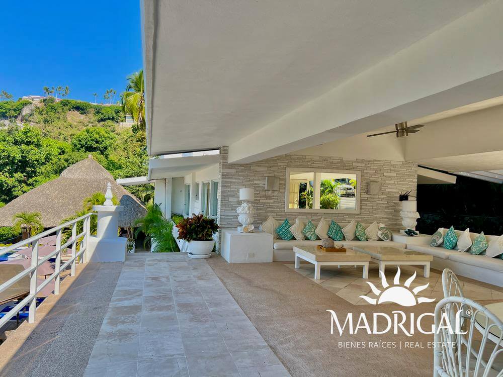 Casa en venta en las Brisas Sección la Concha en Acapulco, con vista a la bahía
