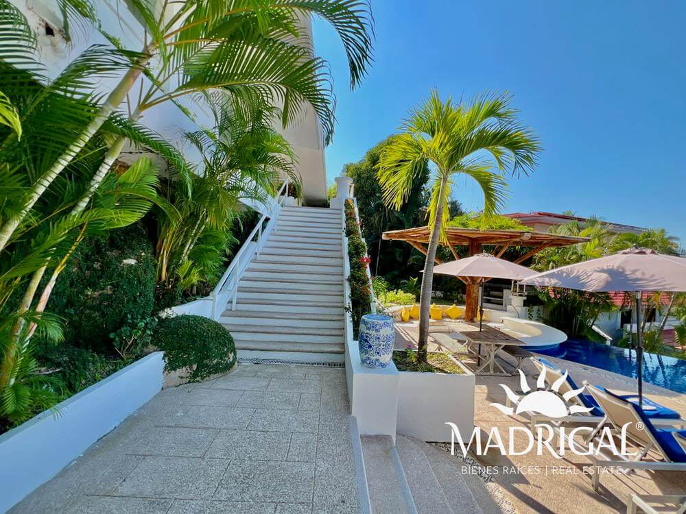 Casa en venta en las Brisas Sección la Concha en Acapulco, con vista a la bahía