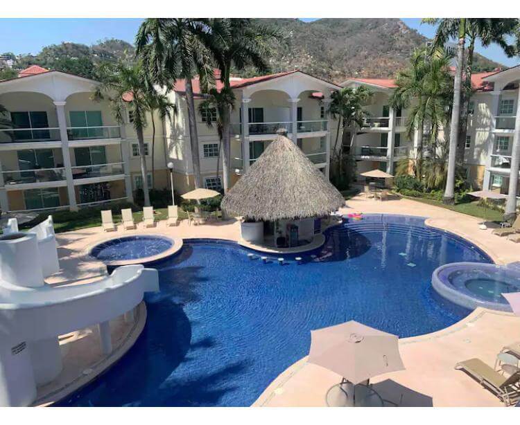 Diamante Lakes, departamento en venta de tres recamaras