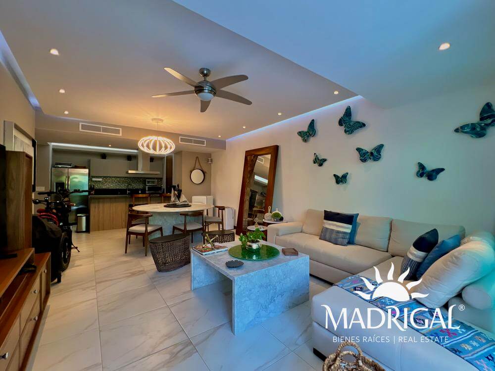 Isla | Departamento en Venta en torre Emerald de tres recamaras en nivel jardín