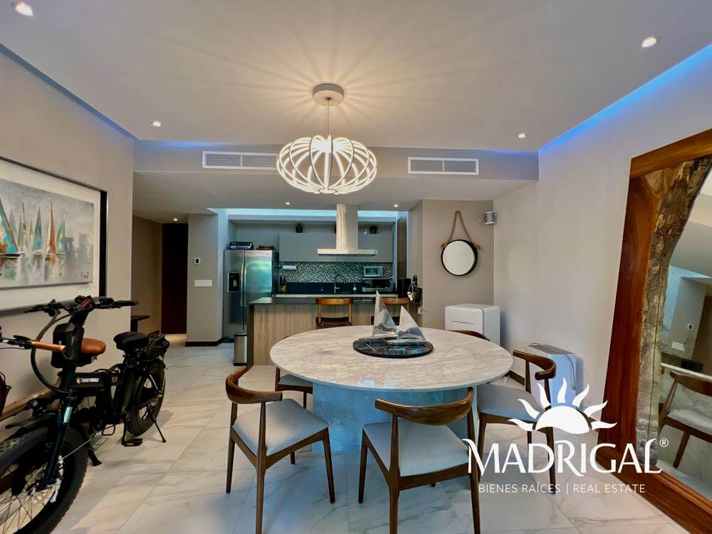 Isla | Departamento en Venta en torre Emerald de tres recamaras en nivel jardín