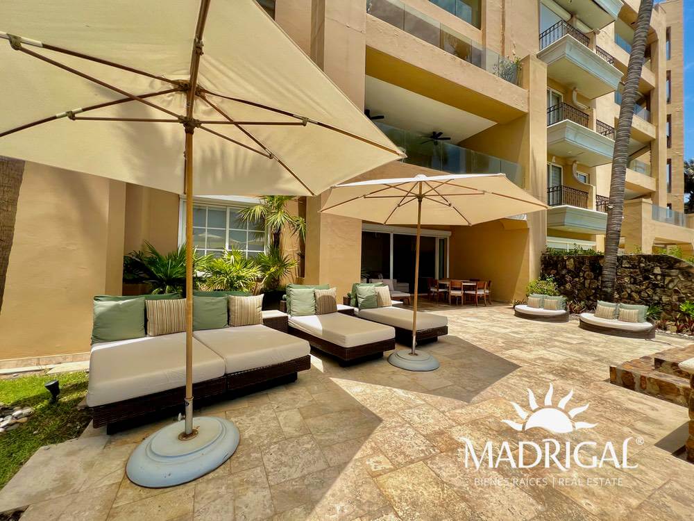 Del Mar Tres Vidas | Departamento en venta en nivel jardín con alberca propia