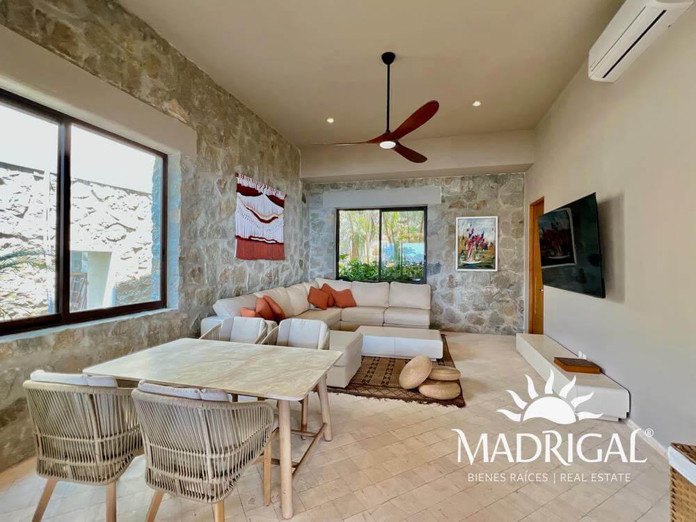 Villa Caracol | Exclusiva villa en venta de cinco recámaras con vista al mar en el Fraccionamiento Brisas Marques