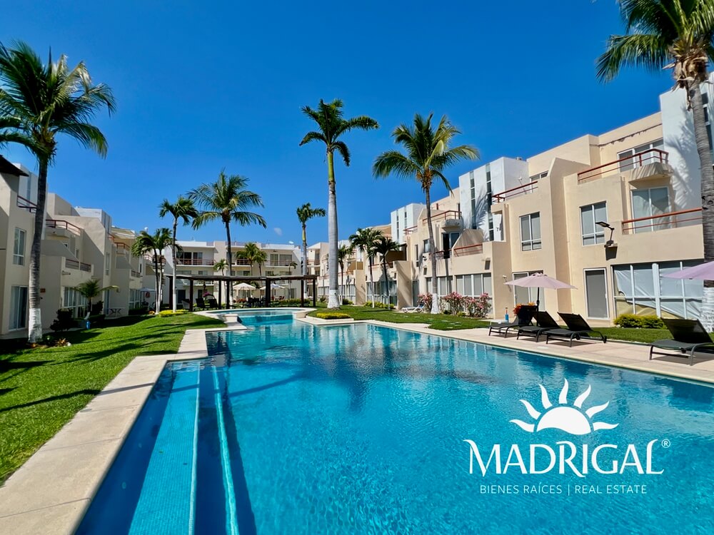 Villa Caracol | villa en condominio horizontal sobre el Boulevard de las Naciones en Acapulco