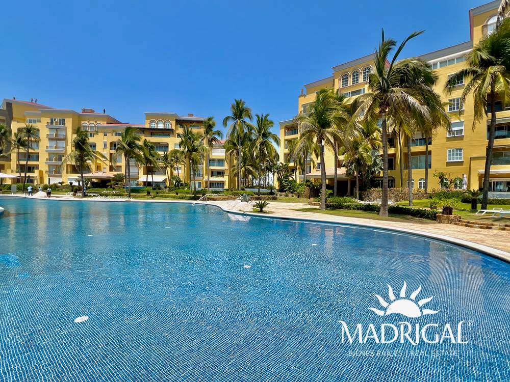 Del Mar Tres Vidas | Departamento en venta en nivel jardín con alberca propia 