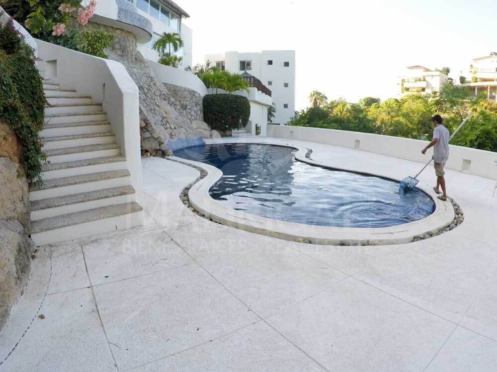 Penthouse en venta en Real del Sol para reconstrucción en Real Diamante