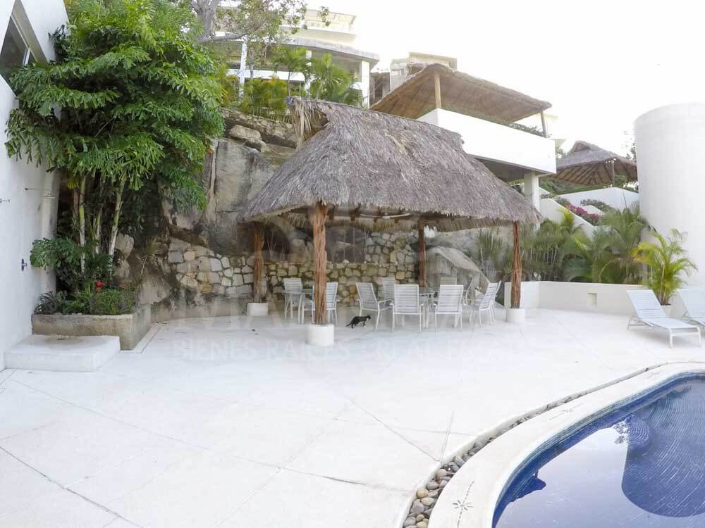 Penthouse en venta en Real del Sol para reconstrucción en Real Diamante