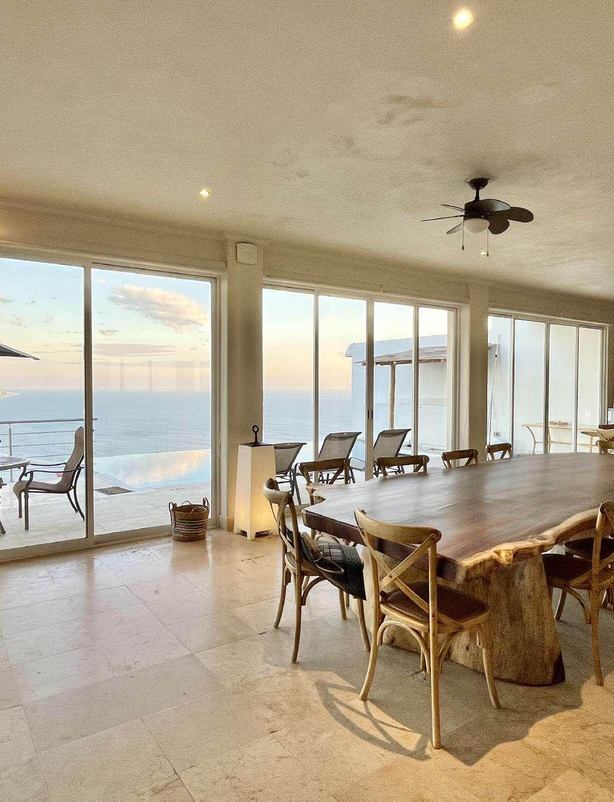 Villa en venta en Real Diamante con vista a Playa Diamante Acapulco