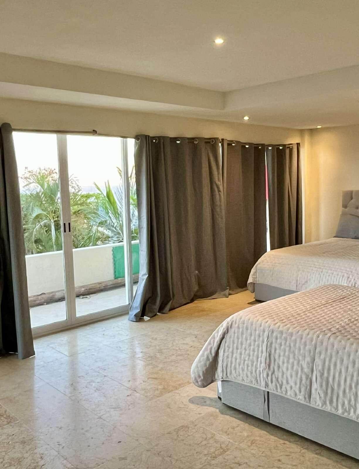 Villa en venta en Real Diamante con vista a Playa Diamante Acapulco