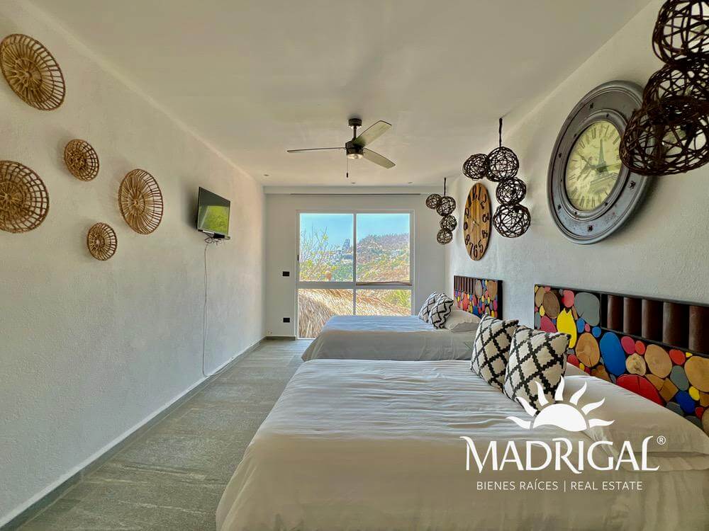 Villa Caracol | Exclusiva Villa en Venta de Tres Recámaras con Vista Al Mar en el Fraccionamiento Brisas Marques