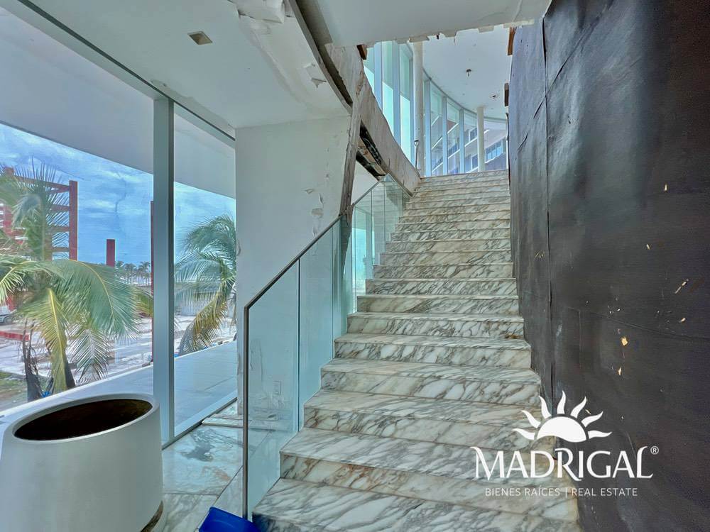 Mare | Departamento en venta de cinco recámaras en Playa Diamante Acapulco