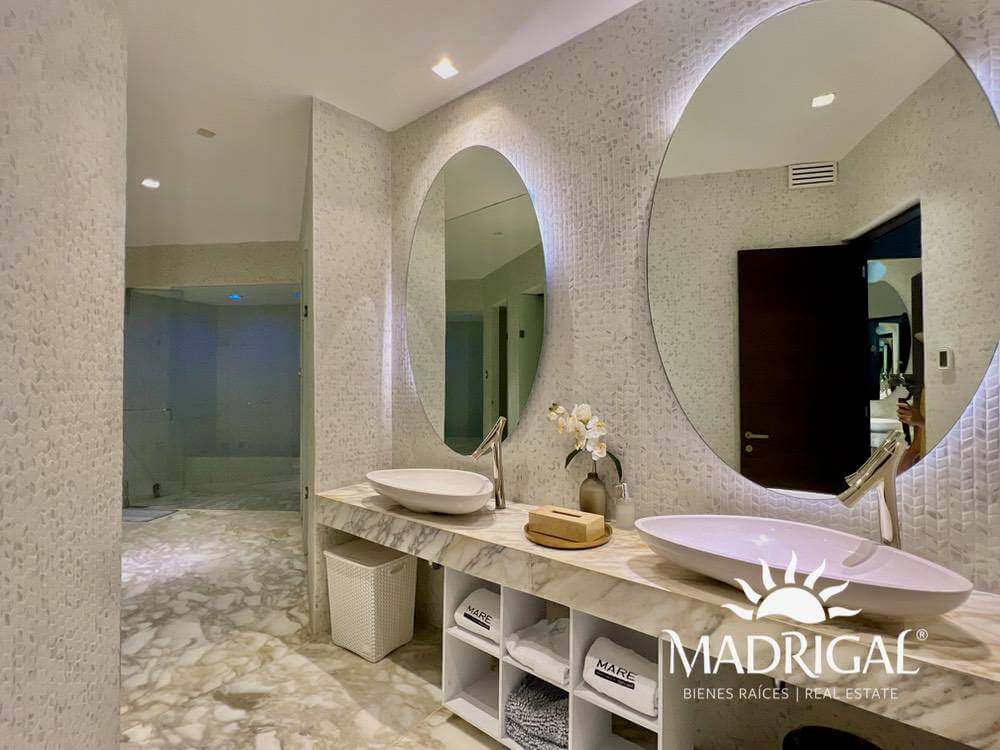 Mare | Departamento en venta de cinco recámaras en Playa Diamante Acapulco