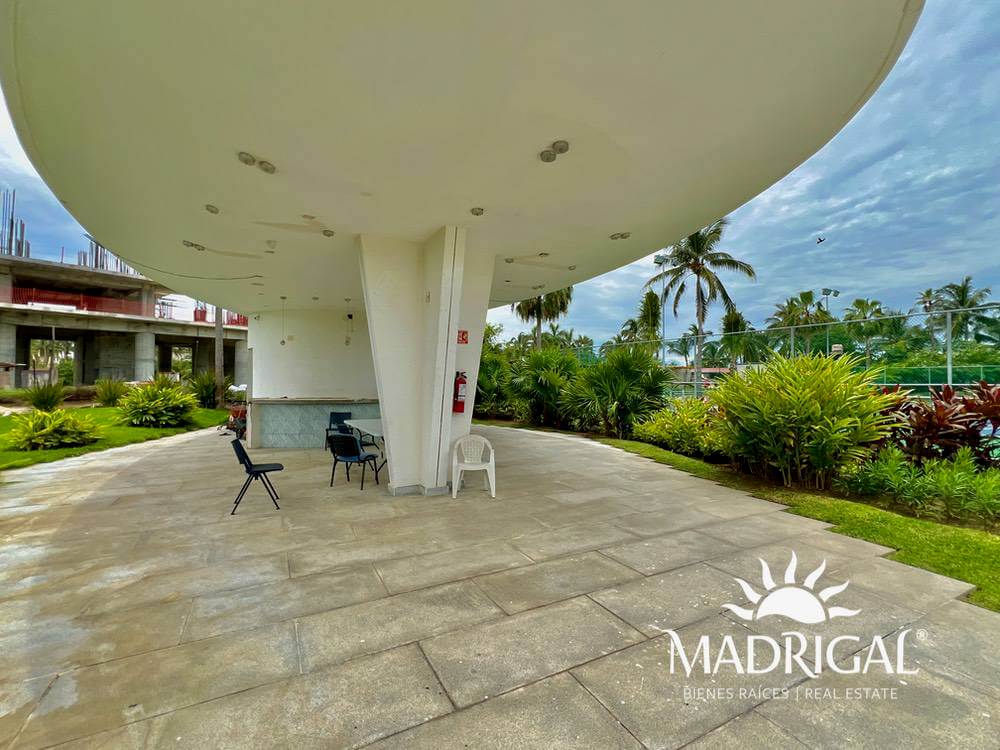 Mare | Departamento en venta de cinco recámaras en Playa Diamante Acapulco