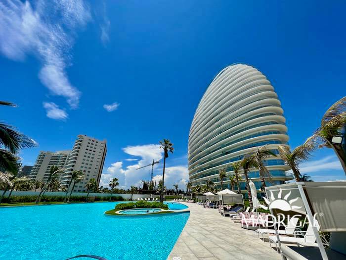 Mare | Departamento en venta de cinco recámaras en Playa Diamante Acapulco