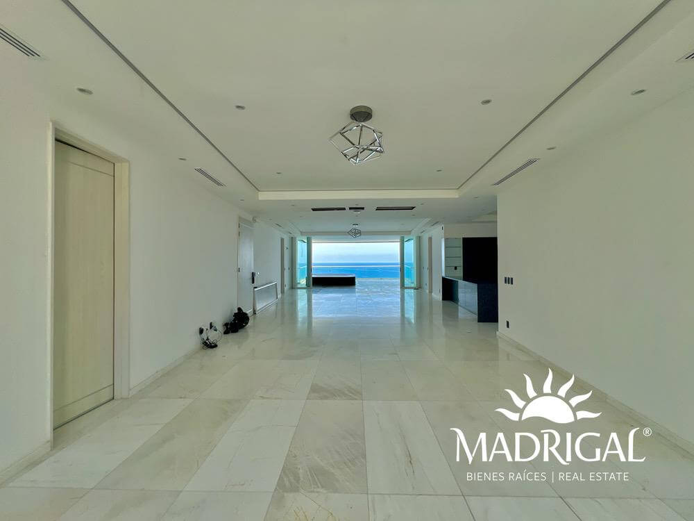 Departamento en venta en Punta los Riscos Acapulco Diamante