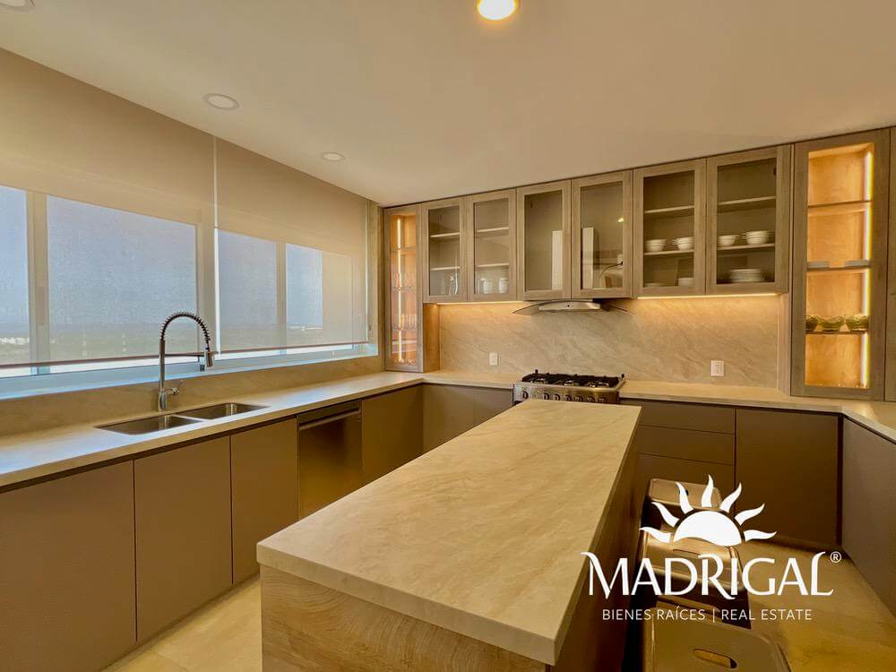 Playamar Tres Cantos | Exclusivo Pent House a la venta de dos niveles